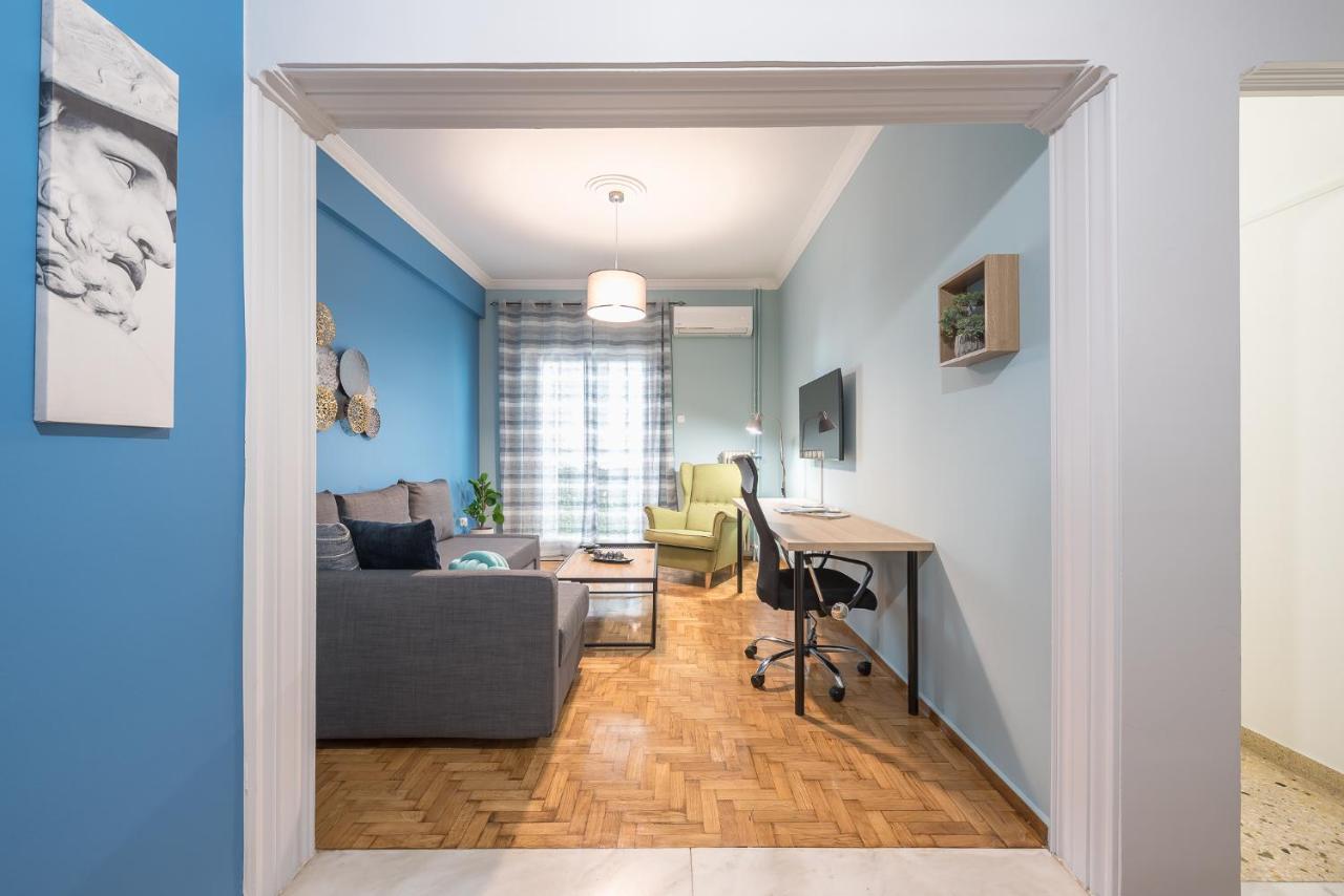 Boutique Acropolis Apartment By Cloudkeys - Just 5 Minutes Walk To Acropolis Museum Athen Eksteriør billede