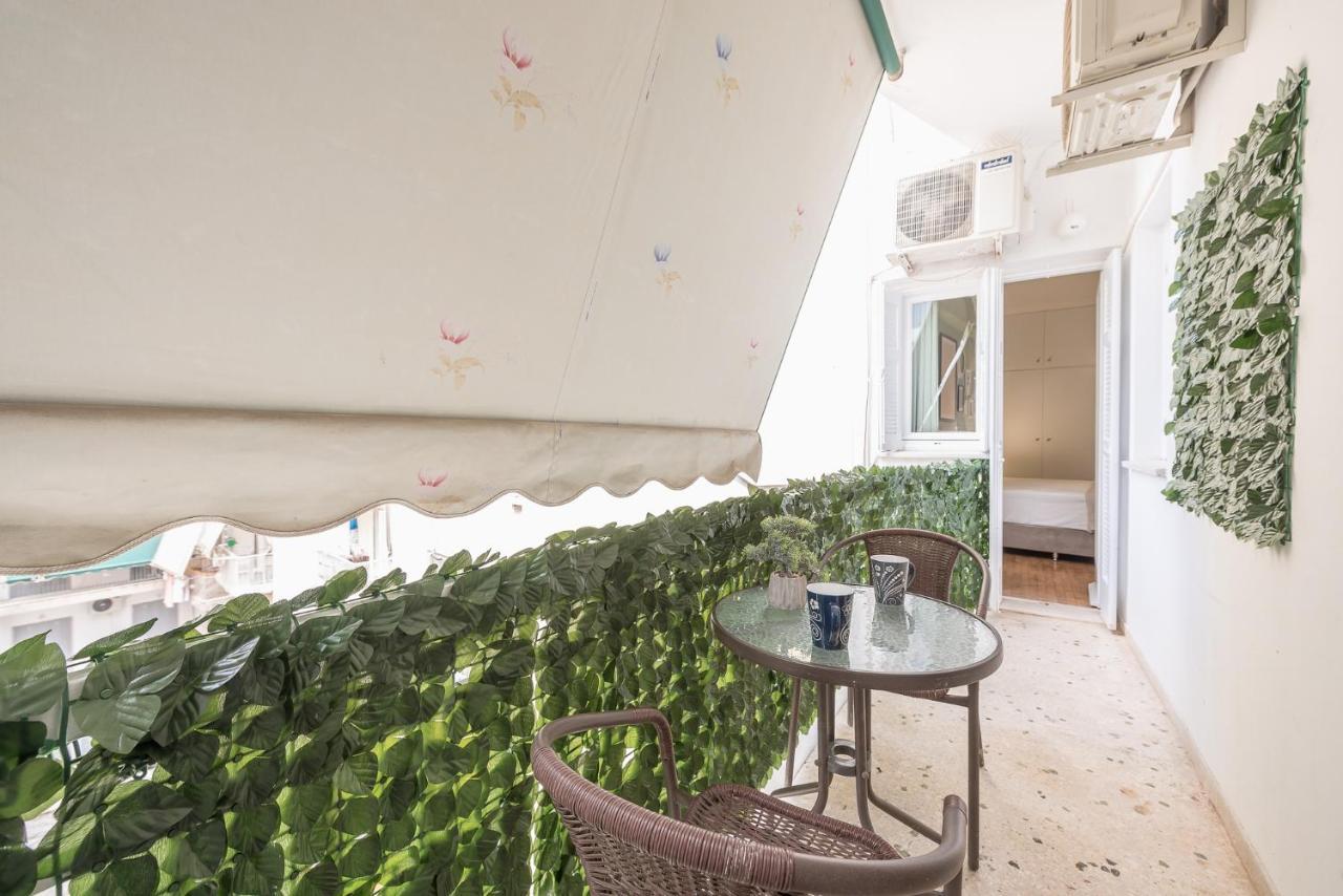 Boutique Acropolis Apartment By Cloudkeys - Just 5 Minutes Walk To Acropolis Museum Athen Eksteriør billede