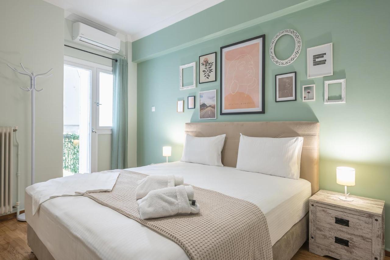 Boutique Acropolis Apartment By Cloudkeys - Just 5 Minutes Walk To Acropolis Museum Athen Eksteriør billede